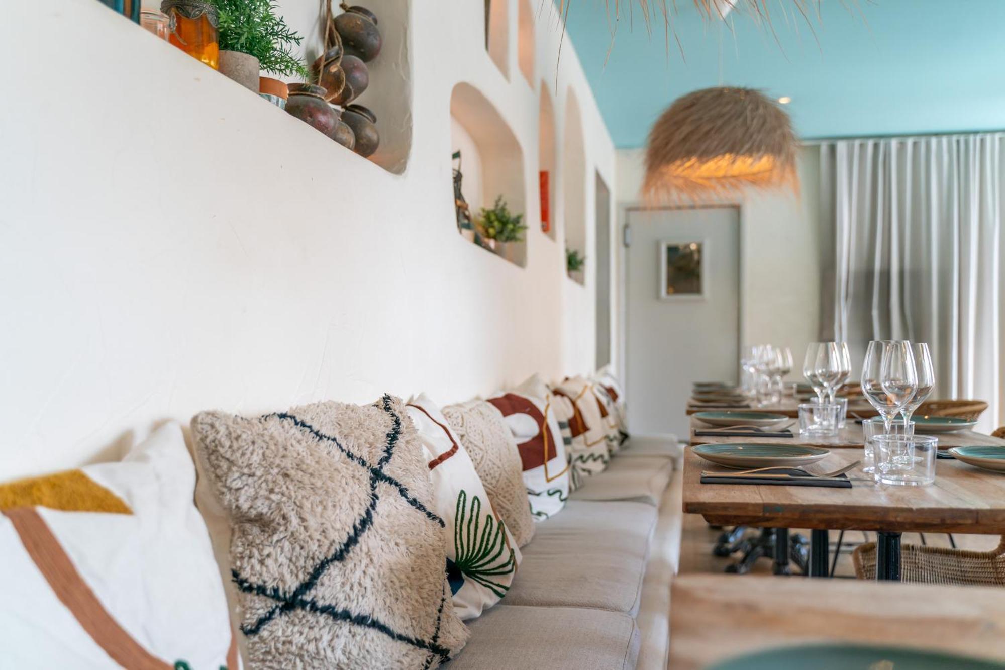 La Finca Hotel & Spa Paris Exterior photo